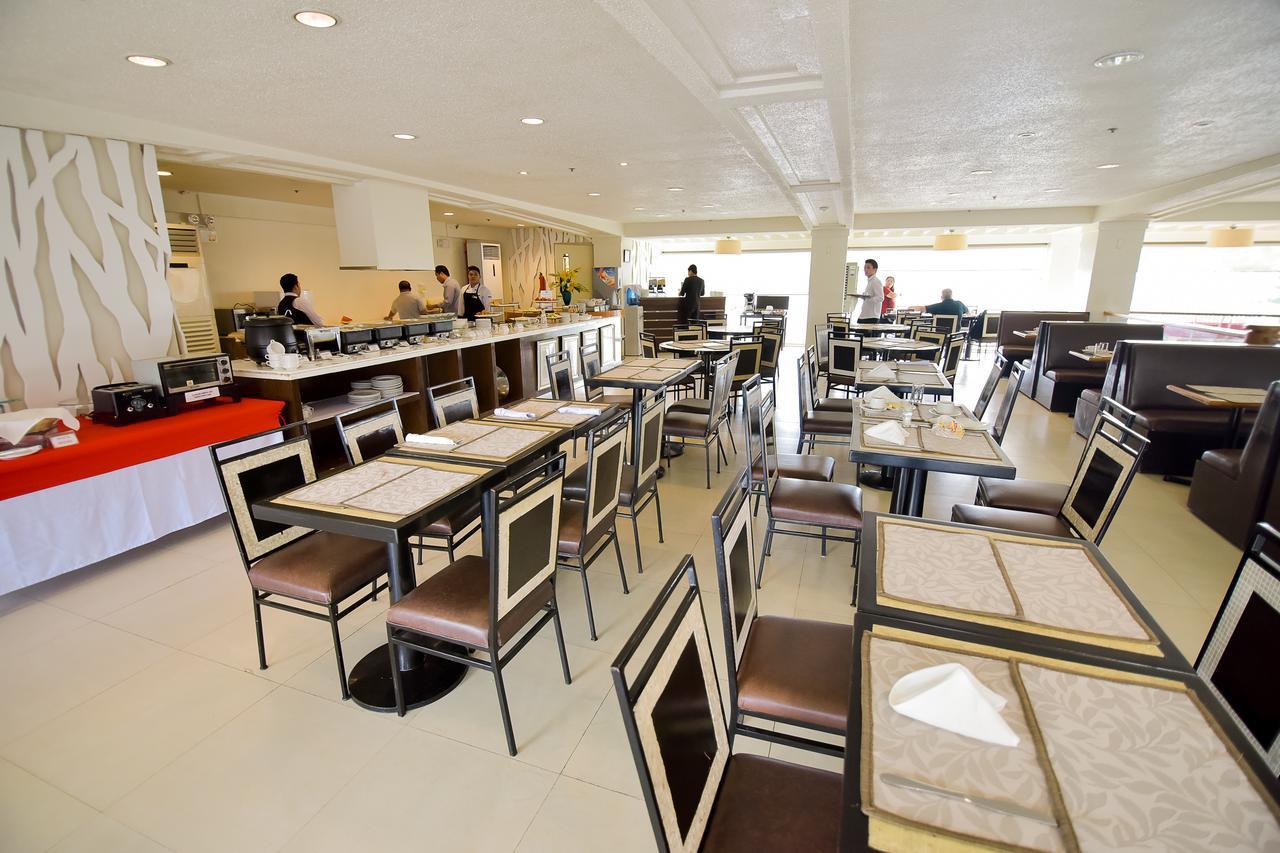 Hotel Tavern Суригао Екстериор снимка